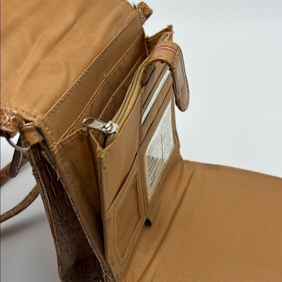 George wallet on string shoulder bag tan animal print faux patent leather casual - Picture 13 of 16